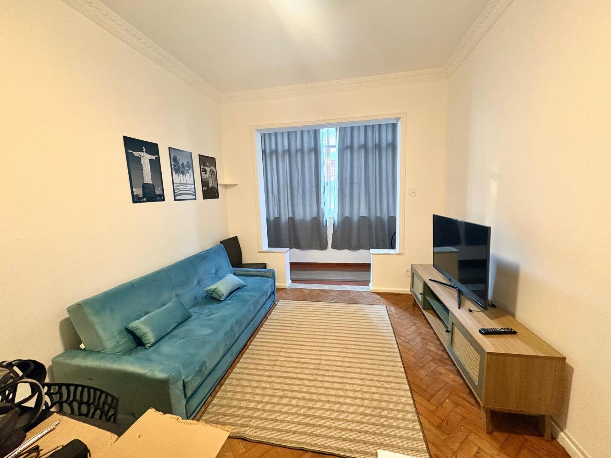 Two-Bedroom Apartment City View