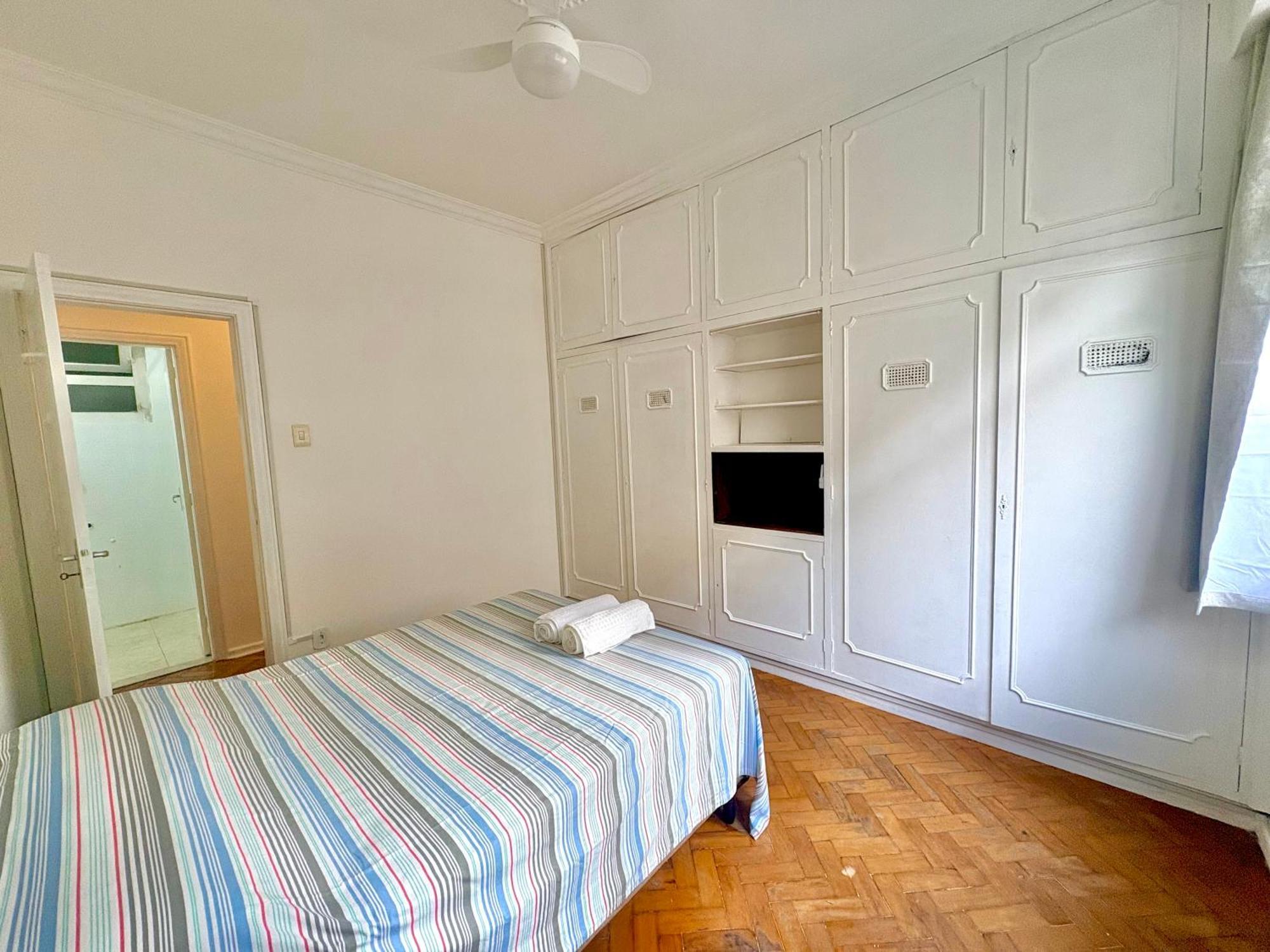 Two-Bedroom Apartment City View